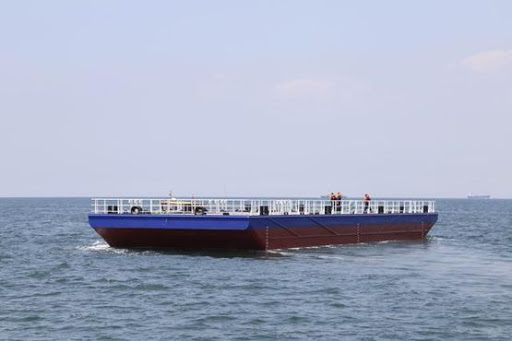 Barge Andalus 8